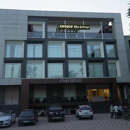 Hotel Casa Divine Izatnagar Exteriér fotografie